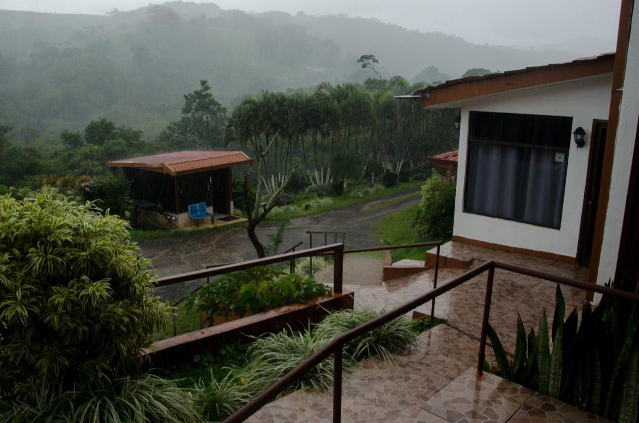 Hotel Cielo Azul Resort Tilarán Extérieur photo